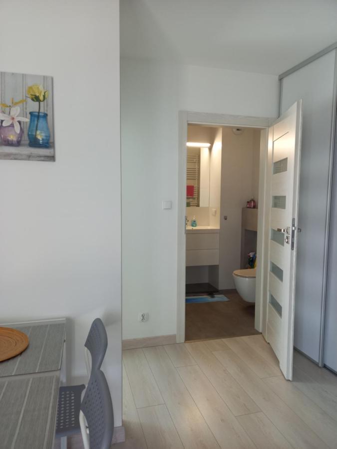 Apartament Mila Z Duzym Tarasem I Miejscem Parkingowym Kolobrzeg Ngoại thất bức ảnh
